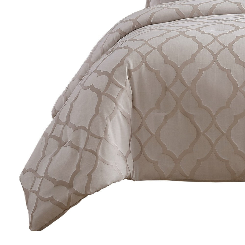 10 Piece King Size Fabric Comforter Set with Quatrefoil Prints White By Casagear Home BM225201