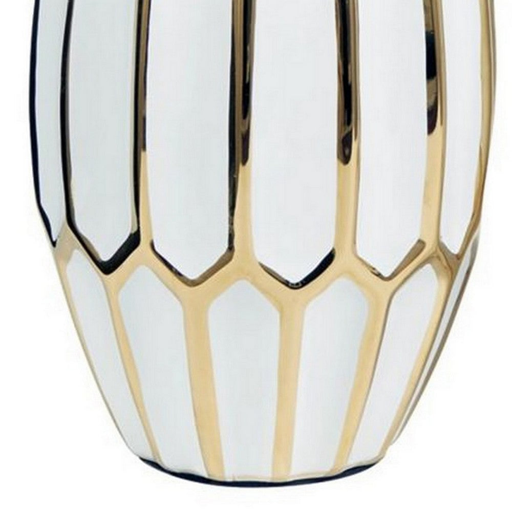 Vase with Honeycomb Geometric Design Set of 2 White and Gold By Casagear Home BM246946