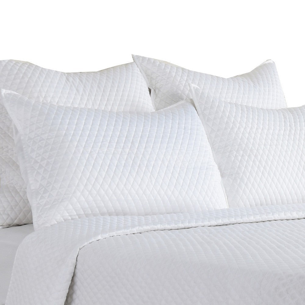 Kahn Hand Stitched Sateen King Quilt Cotton Fill Mitered Corners White By Casagear Home BM293236