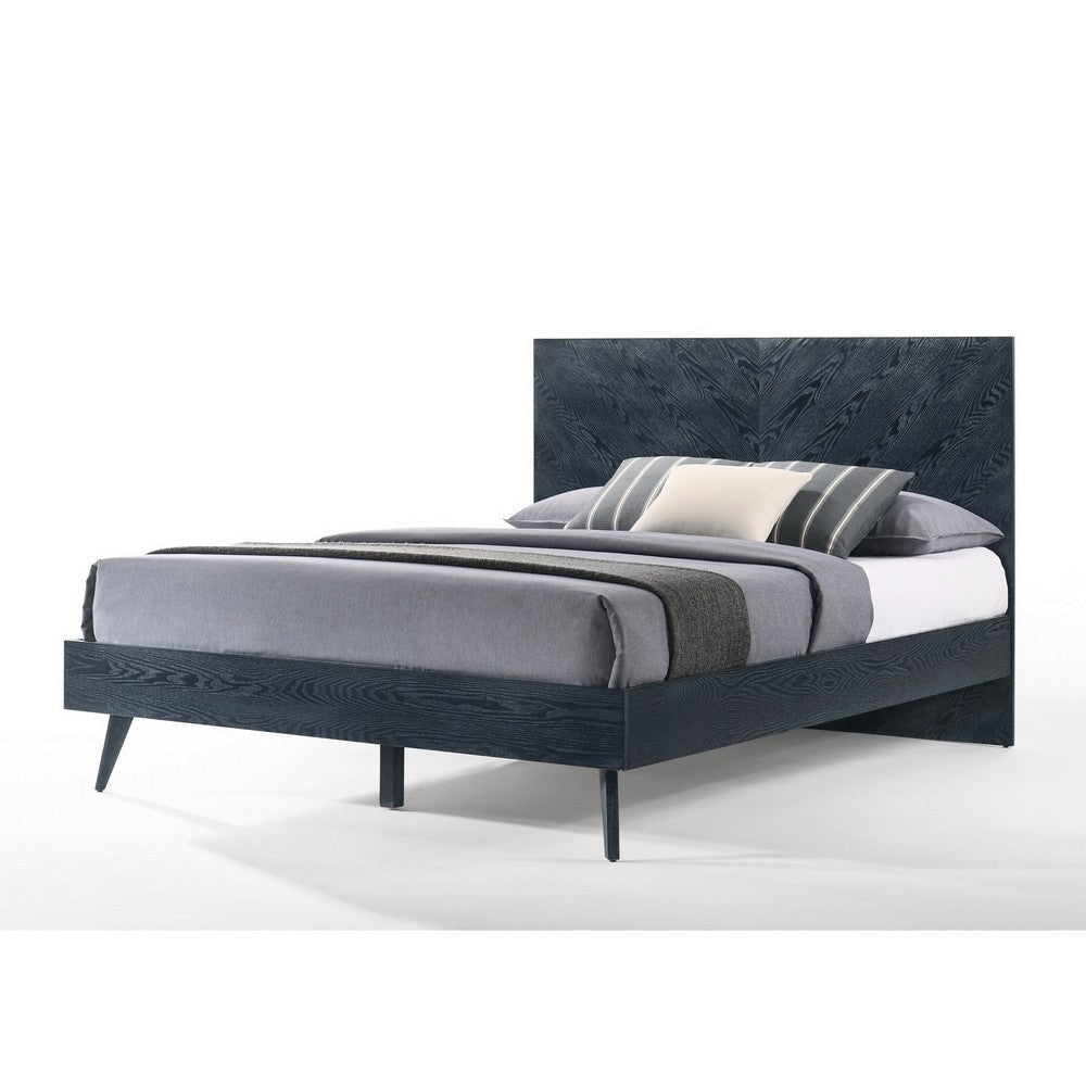 Cid Coy Queen Size Platform Bed Ash Veneer with Crown Cut Pattern Gray By Casagear Home BM317523