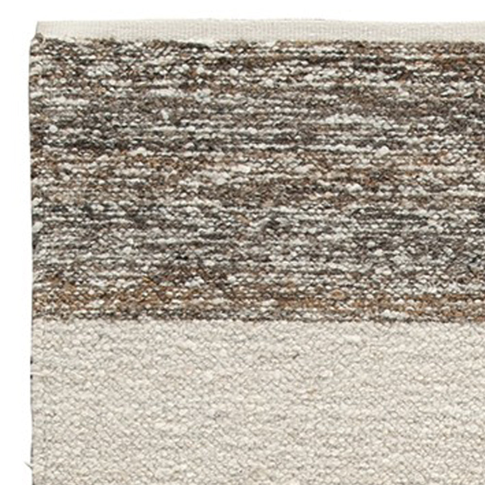 Rusy 5 x 7 Medium Area Rug Handwoven Classic Stripes Gray Polyester By Casagear Home BM318263