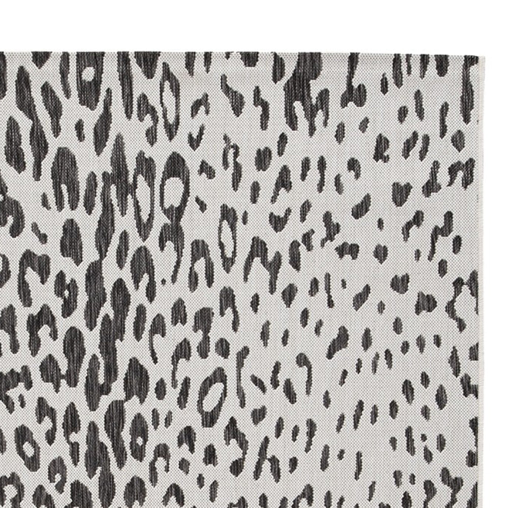 Ayn 5 x 8 Medium Area Rug Indoor Outdoor Leopard Print Gray Black By Casagear Home BM318267