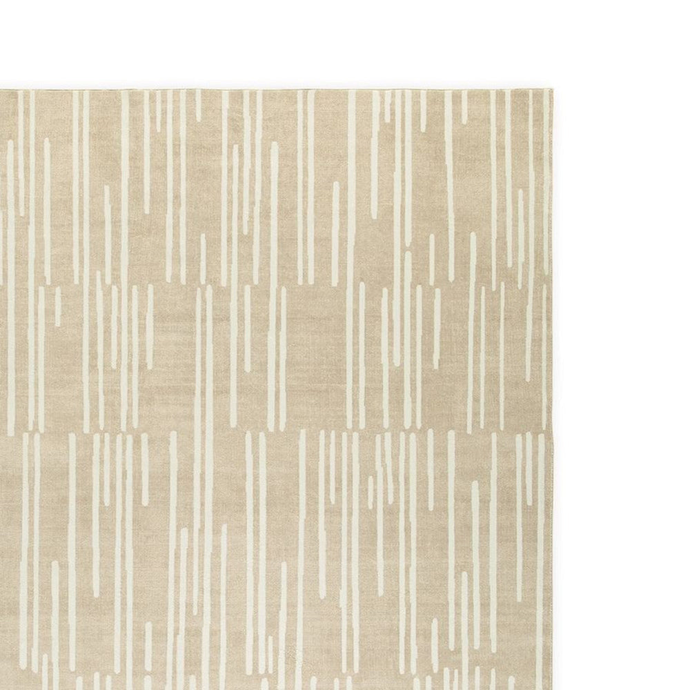 Stebin 5 x 7 Area Rug Shag Style 15mm Pile Cream Polyester Washable By Casagear Home BM318329