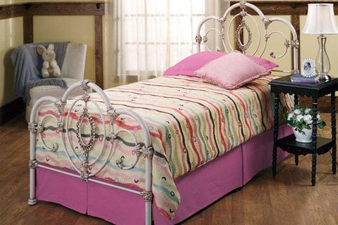 Victoria Bed Set