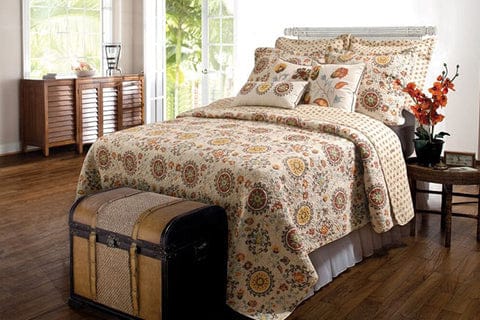 Multi Color Twin Quilt Set