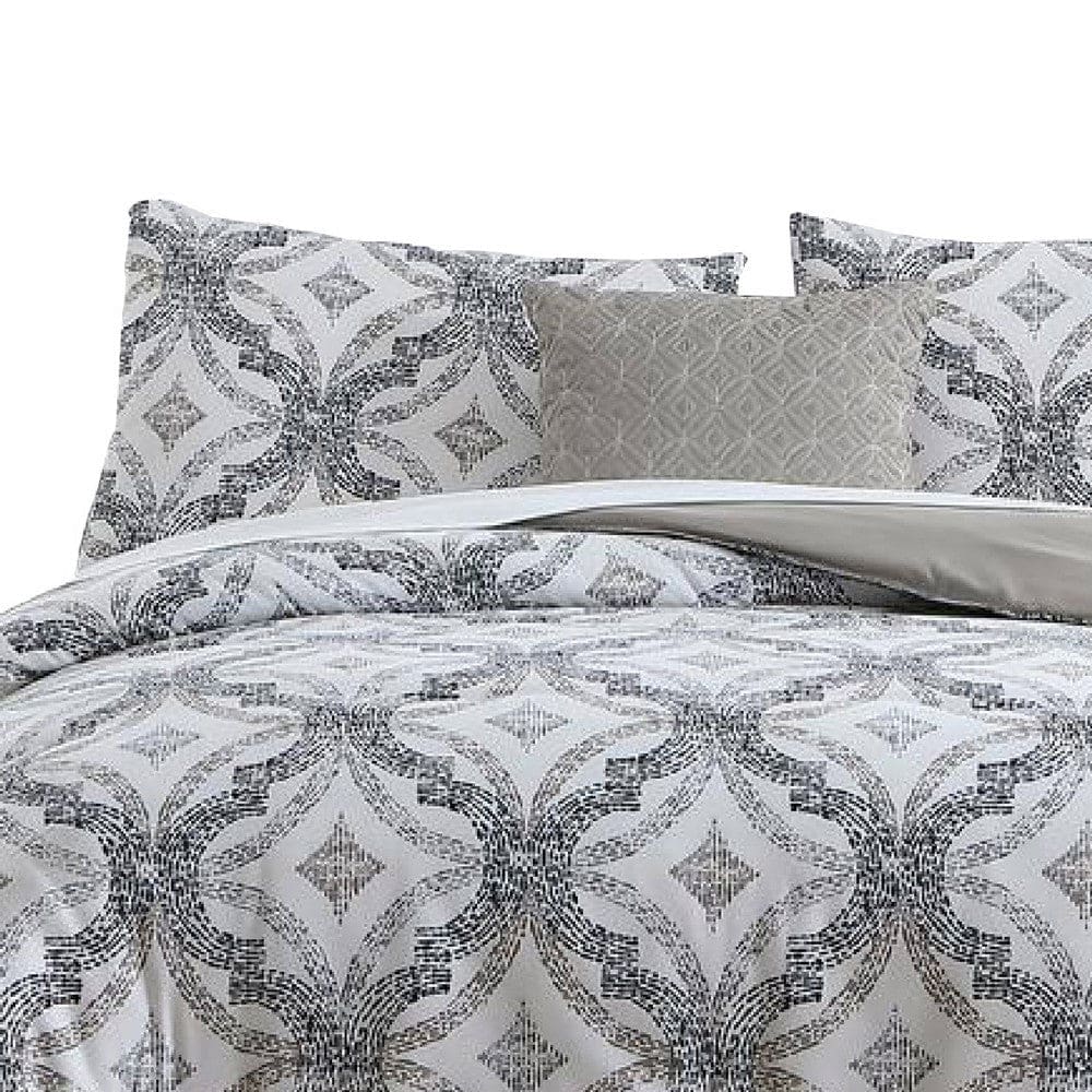 Owen 8 Piece King Bed Set Quatrefoil Print The Urban Port White Gray By Casagear Home BM277016