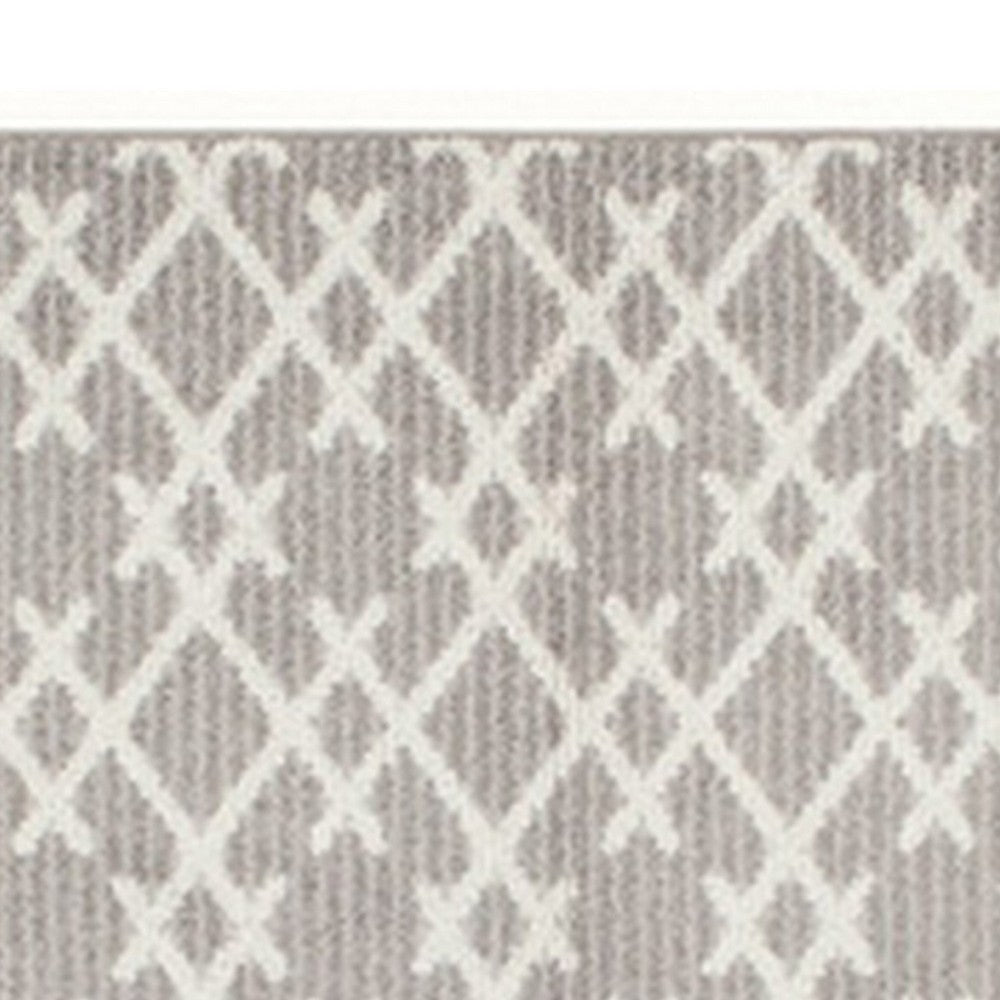 5 x 7 Fabric Floor Area Rug Diamond Symmetrical Medium Gray Ivory By Casagear Home BM280194