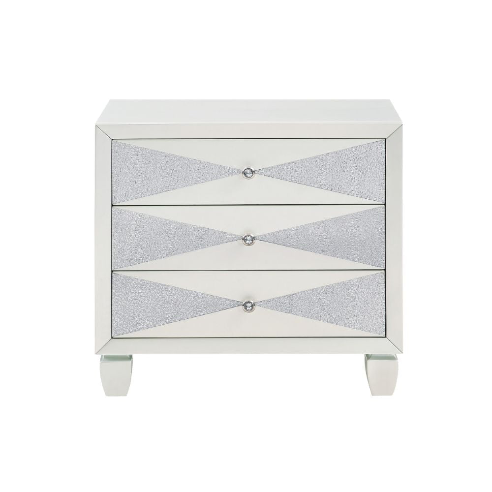 Lexi 28 Inch Modern Nightstand with 3 Drawers Shimmer Accents Off White By Casagear Home BM287992