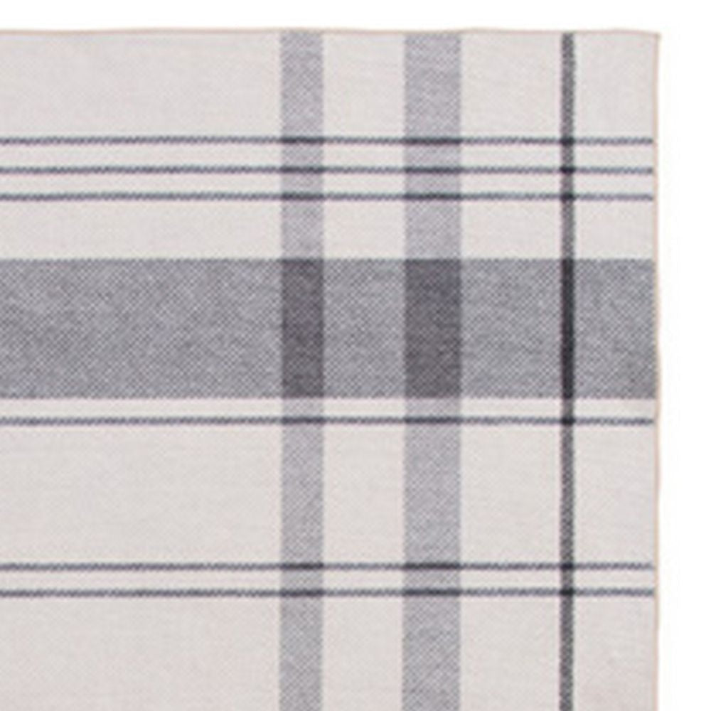 Kay 5 x 7 Area Rug Classic Plaid Print Soft Gray and White Polyester By Casagear Home BM294058