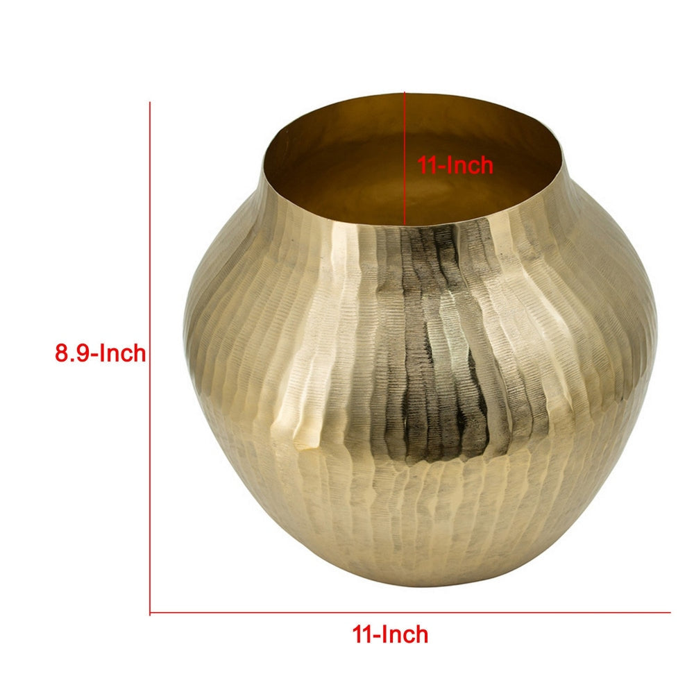 Kria 11 Inch Modern Curved Vase Hammered Texture Gold Aluminum Finish By Casagear Home BM302604